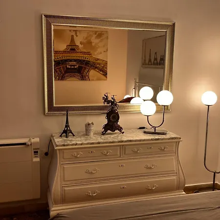 Don Quijote Cabanal 아파트 쿠엘라